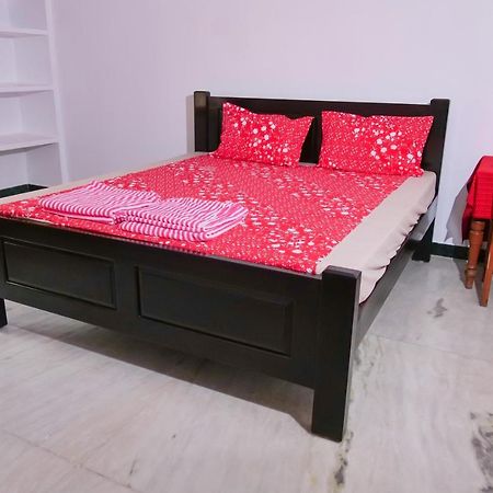 Villa Souhayl Homestay Пондичерри Экстерьер фото