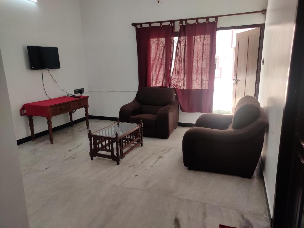 Villa Souhayl Homestay Пондичерри Экстерьер фото